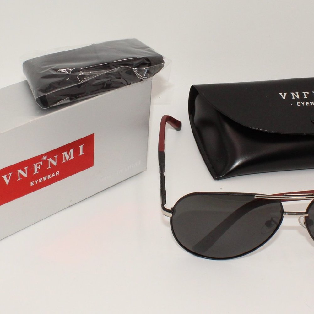 Polarized Aviator Black Metal Frame Sunglasses Unisex - Picture 1 of 6